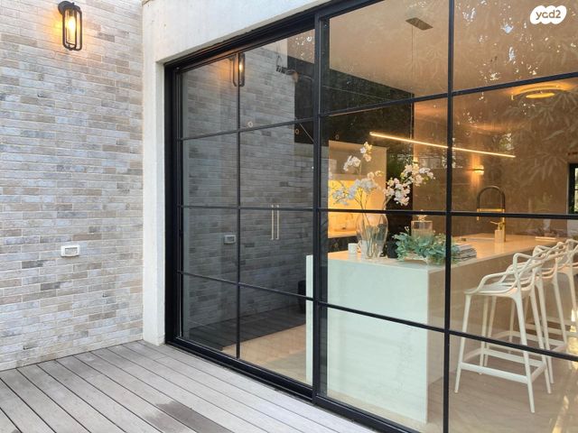 בית פרטי/ קוטג', ועידת קטוביץ', תל אביב יפו