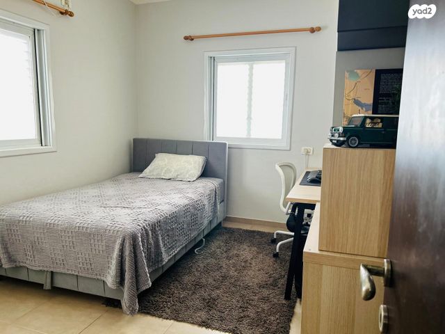 דירה, שלמה קפלנסקי, רמז, מערב ותיק, ראשון לציון