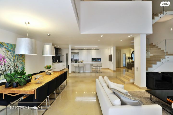 דו משפחתי, גבעת סביון, גני תקווה