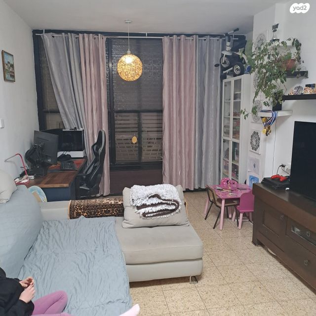 דירה, יחזקאל דנין, לב העיר, בת ים