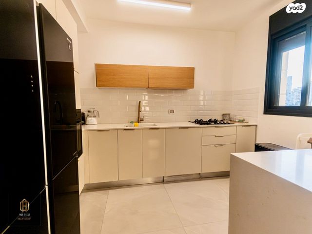 דירה, הברוש, פארק המושבה, באר יעקב