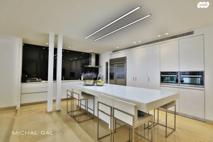 דו משפחתי, גבעת סביון, גני תקווה