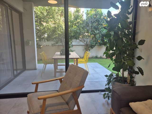 בית פרטי/ קוטג', עמק החולה, קדימה צורן