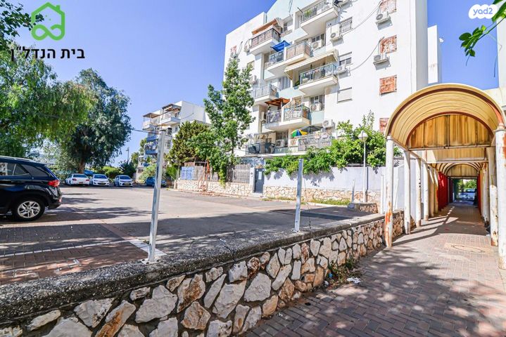 דירה, המסילה, שיכון המסילה, פרדס חנה כרכור