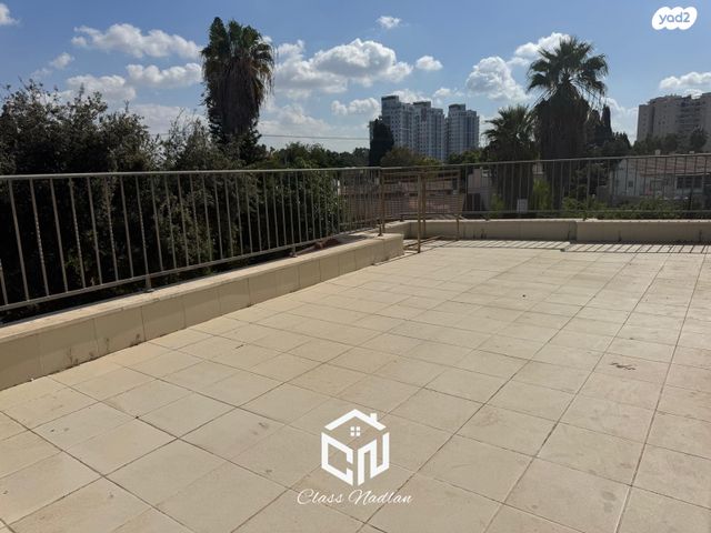 בית פרטי/ קוטג', רמת חן, רמת גן