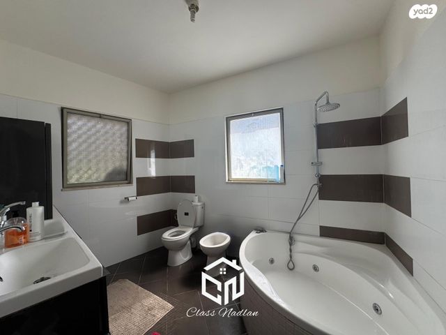 בית פרטי/ קוטג', רמת חן, רמת גן