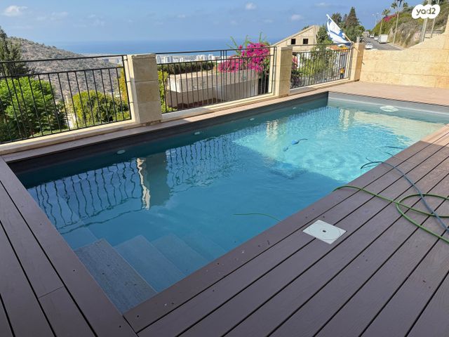 דו משפחתי, הוד הכרמל, דניה, חיפה