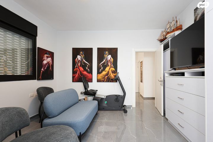 גג/ פנטהאוז, חנה רובינא, הרצליה