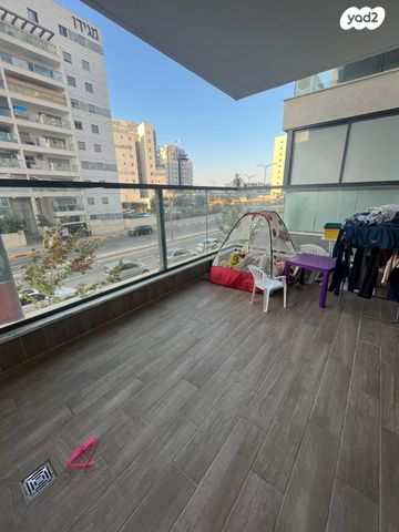 דירה, אריאל שרון, נווה שרון / שער העיר, נתיבות