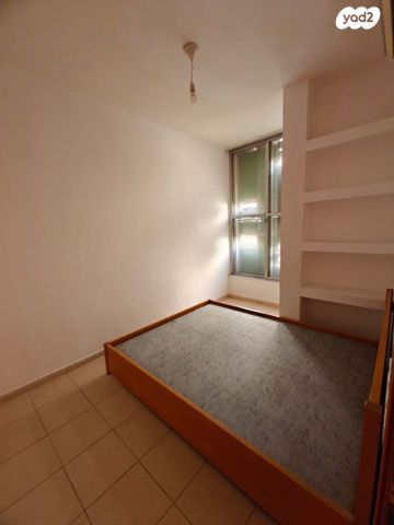 דירה, הנשיא הראשון, א' / צפון מזרח העיר, רחובות