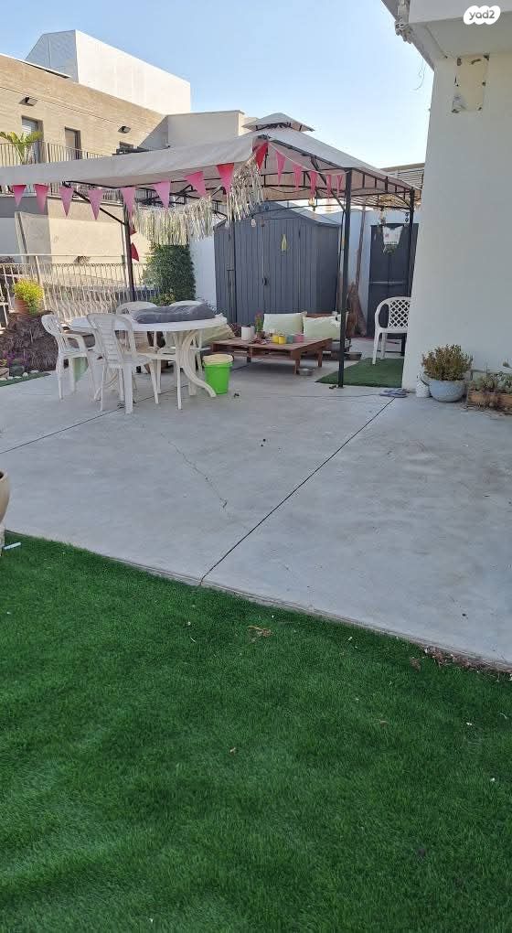 דו משפחתי, רמת ישי