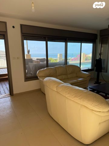 דו משפחתי, הוד הכרמל, דניה, חיפה