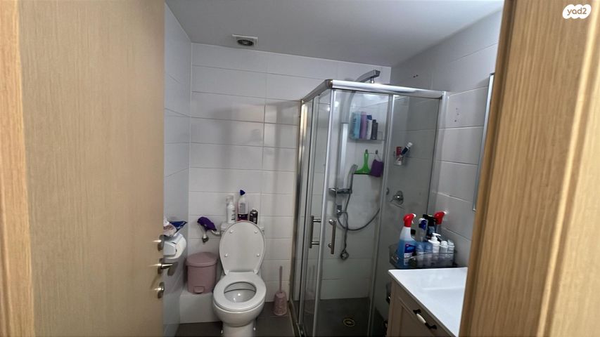 דירה, הרב ניסנבאום, בת ים