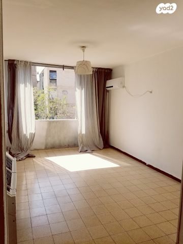 דירה, רמה, נווה שרת, תל אביב יפו