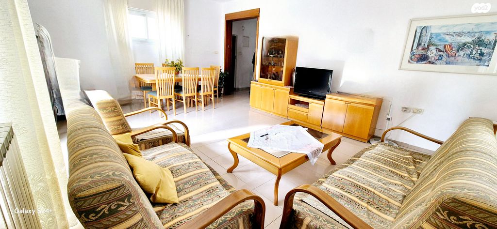 דירת גן, ארתור הנטקה, קרית היובל, ירושלים