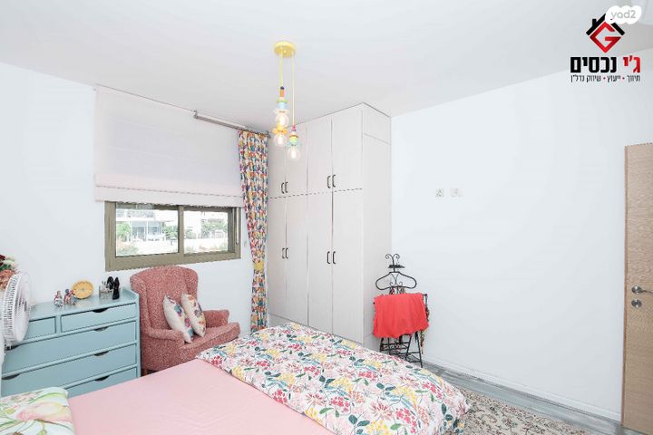 דירה, הדרים, חלומות זכרון, זכרון יעקב