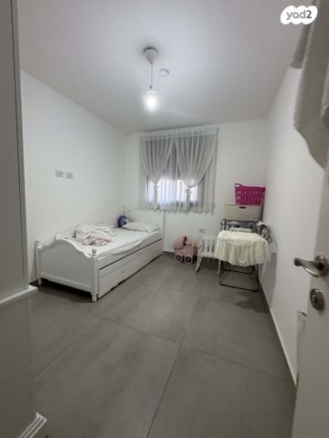 דירה, כרמי הנדיב, אחוזת רוטנר, קרית מלאכי