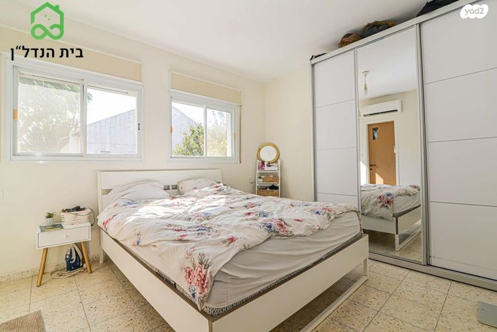 דו משפחתי, הגלעין 8, פרדס חנה כרכור