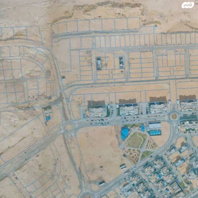 מגרשים, אירוס, ירוחם