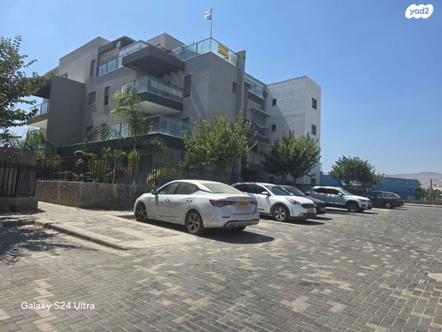 גג/ פנטהאוז