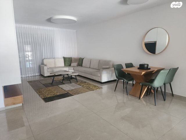 דירה, גדרה מזרח, גדרה