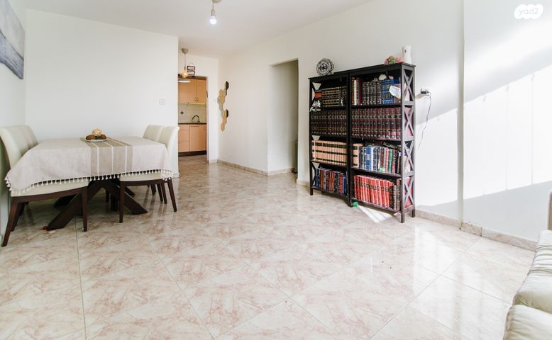 דירה, המשלט, רמת משה / בית שמש הוותיקה, בית שמש