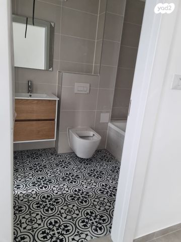 דירה, מלחמת ששת הימים, מרכז העיר, חדרה