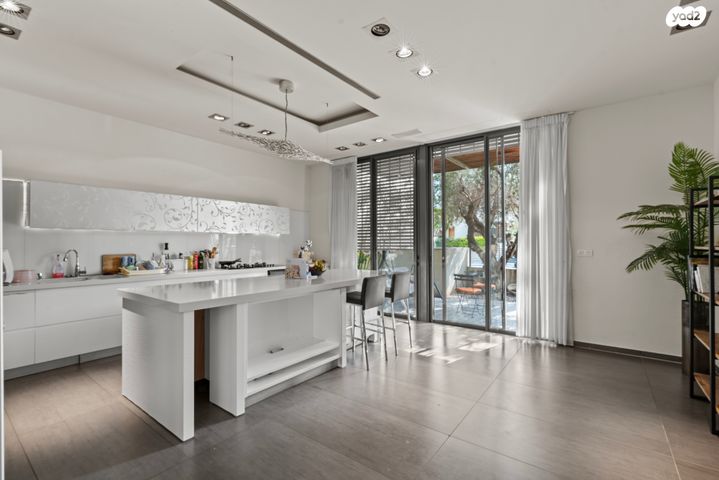 קרית חתני פרס נובל