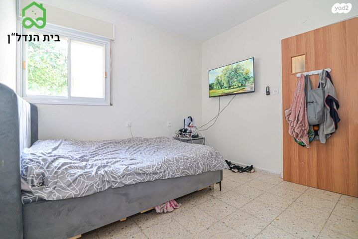 דו משפחתי, הגלעין 8, פרדס חנה כרכור