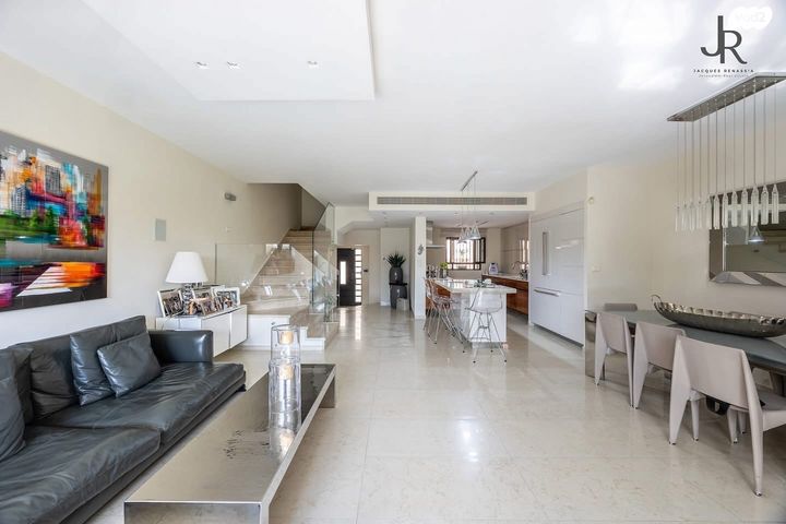 בית פרטי/ קוטג', ברכה צפירה, רמת שרת, ירושלים