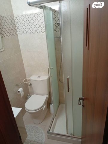 דירה, פעמונית, יפו ד', גבעת התמרים, תל אביב יפו