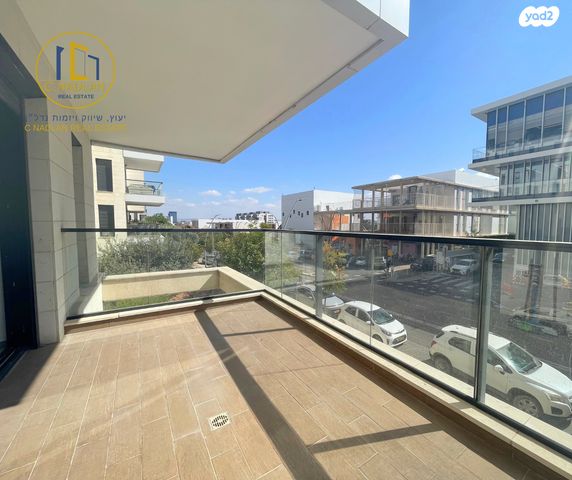 דירה, נווה זמר, רעננה