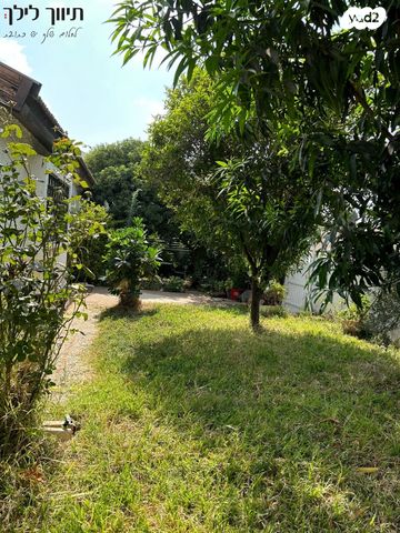 דו משפחתי, מורשה, רמת השרון