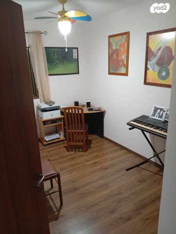 דירה, פעמונית, יפו ד', גבעת התמרים, תל אביב יפו