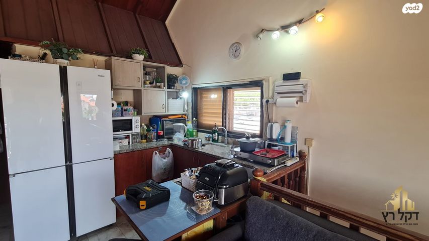 דופלקס, קיבוץ גלויות, עכו