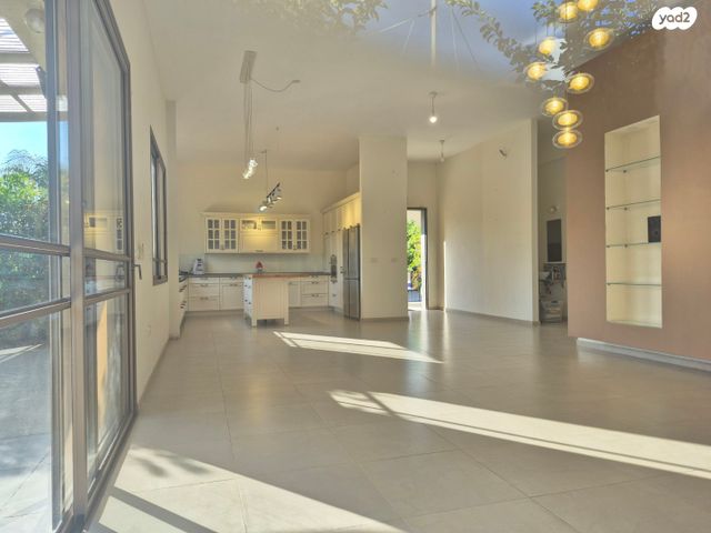 בית פרטי/ קוטג', גן יבנה