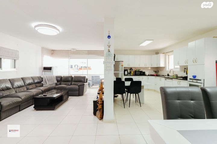 דירה, אשכנזי 9, ליבת העיר, יהוד מונוסון