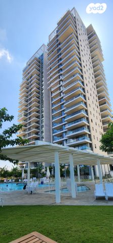 דירה, גבעת אולגה, חדרה