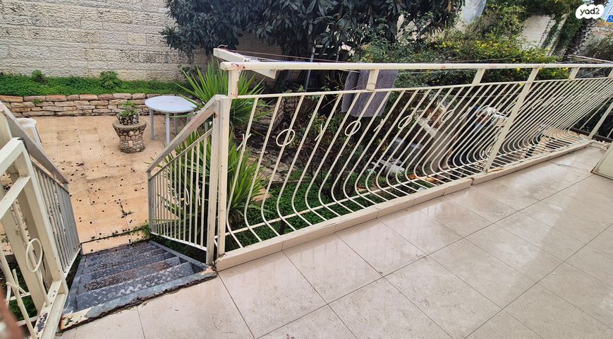 דירת גן, ארתור הנטקה, קרית היובל, ירושלים