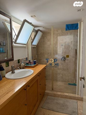 דירה, שדרות ניצה, צפון מערב מרכז העיר, נתניה