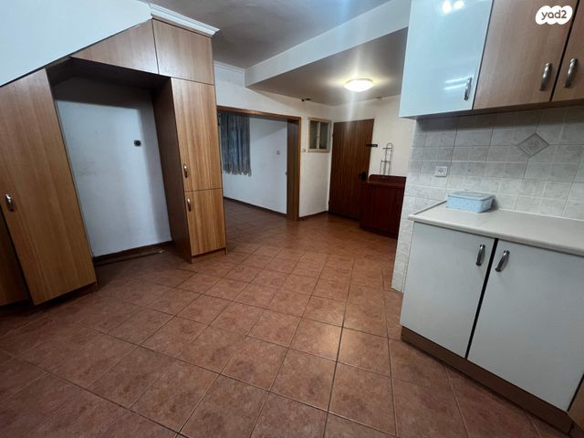 דירה, קיבוץ גלויות, נווה יוני נתניהו, עכו