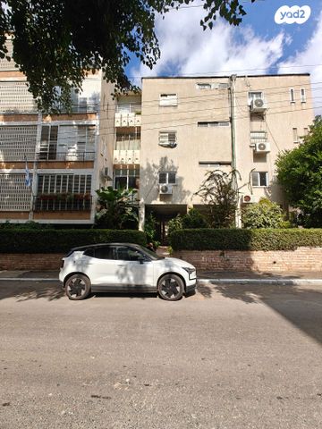 דירה, הנשיא הראשון, א' / צפון מזרח העיר, רחובות