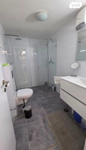 בית פרטי/ קוטג', הרימון, גבעת סביון החדשה, גני תקווה