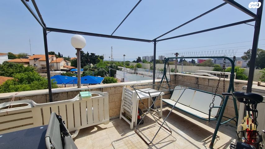 דופלקס, קיבוץ גלויות, עכו