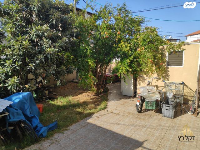 דופלקס, קיבוץ גלויות, עכו