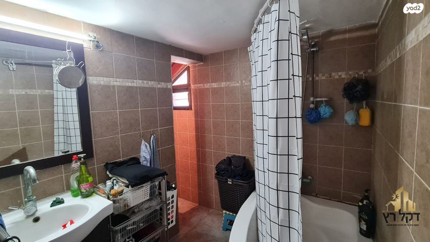 דופלקס, קיבוץ גלויות, עכו