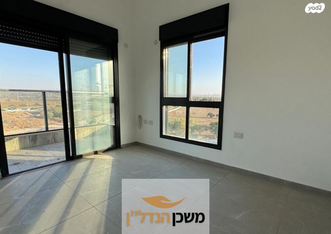 גג/ פנטהאוז, יער ביריה, לוד