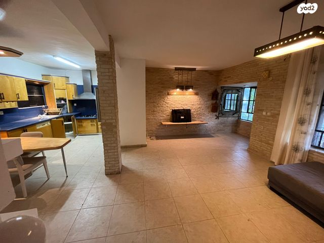 דירה, הרצל 90, שיכון ג', קרית שמונה