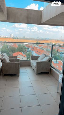 דירה, האיכרים 5, גני אזור, אזור