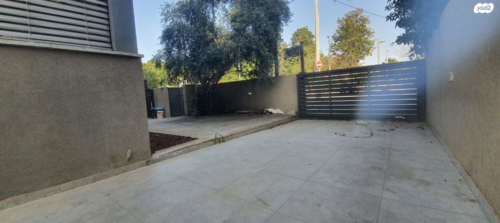 שיכוני המזרח